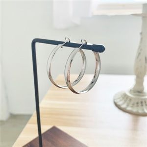 🔥 NWT! Round circle earrings